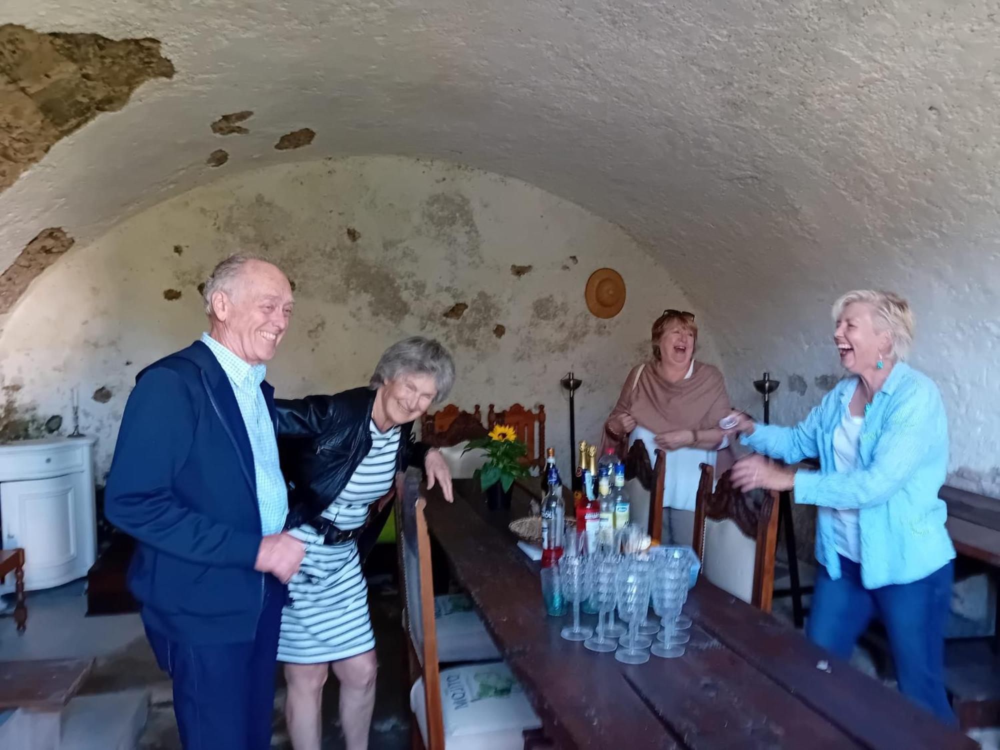 Monti Guesthouse Monti di Licciana Nardi Eksteriør billede