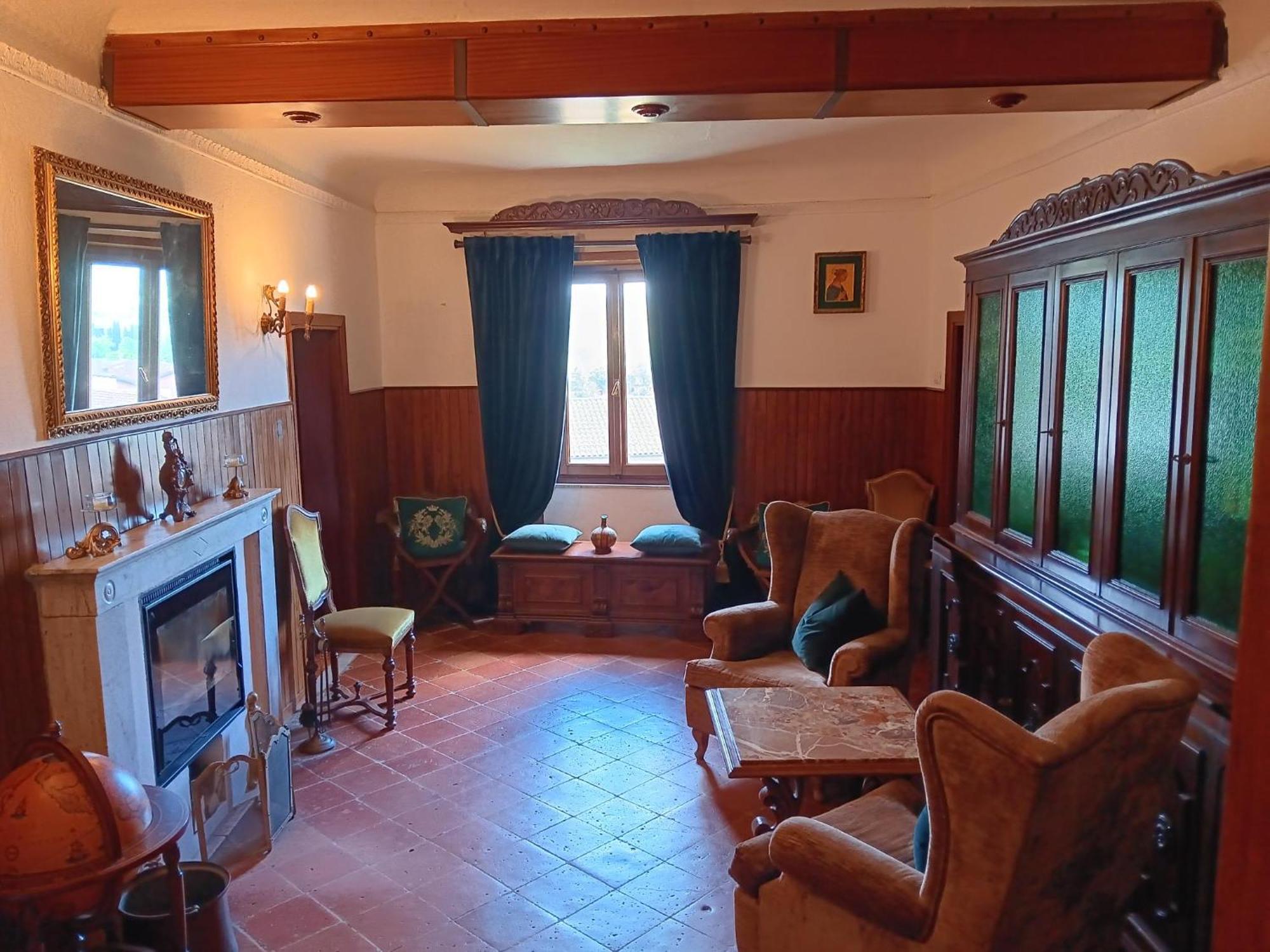 Monti Guesthouse Monti di Licciana Nardi Eksteriør billede