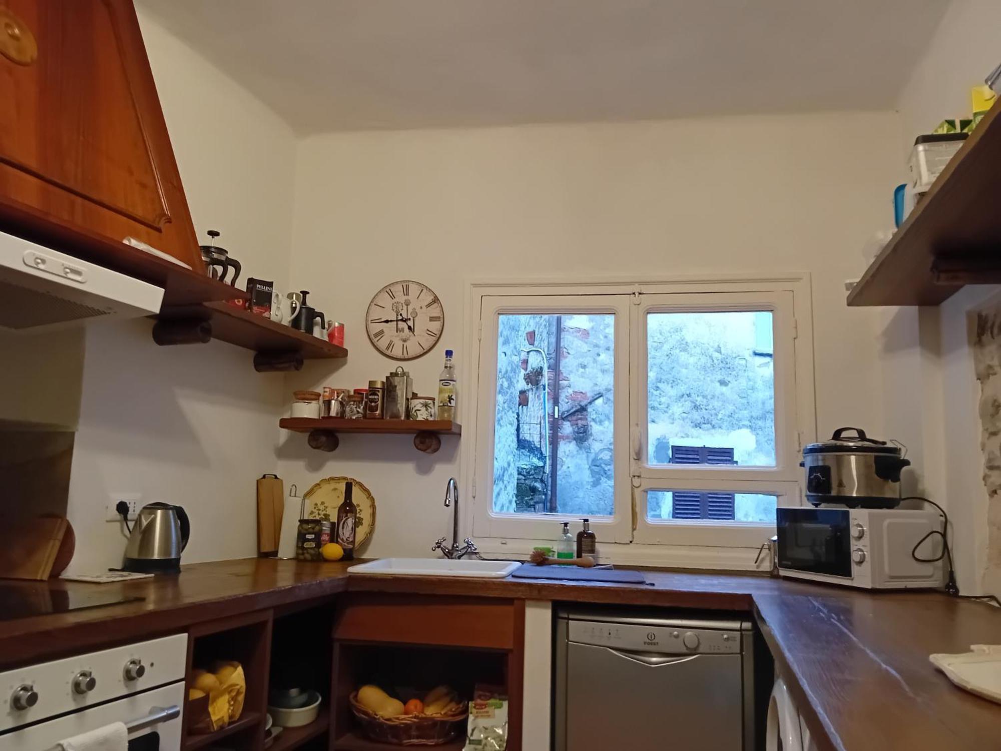 Monti Guesthouse Monti di Licciana Nardi Værelse billede